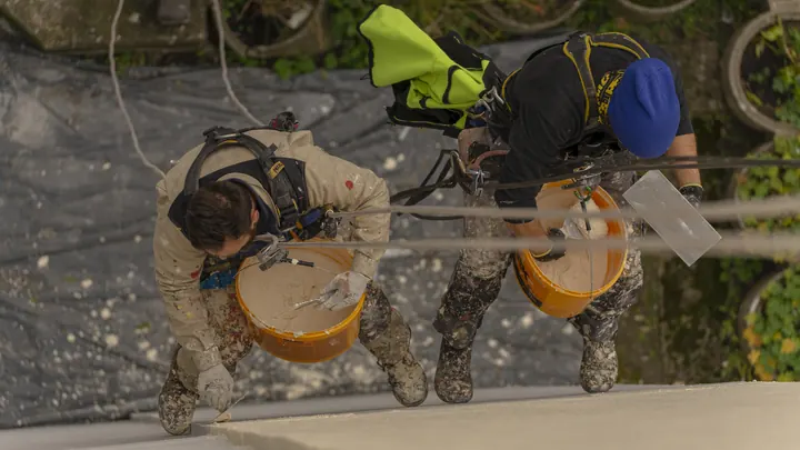 Alpinistička oprema pri radovima na fasadi